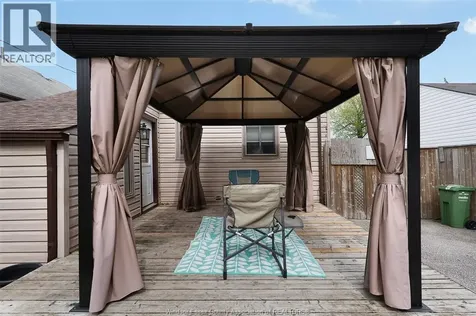 1159 Felix Avenue Windsor ON N9C 3L6