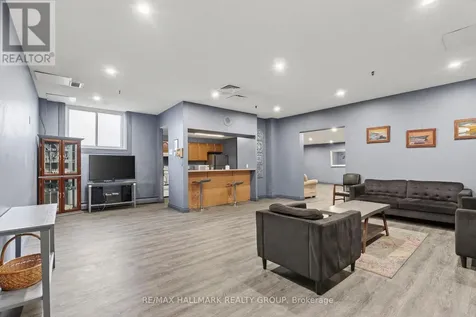 2650 Southvale Crescent Ottawa ON K1B 4S9