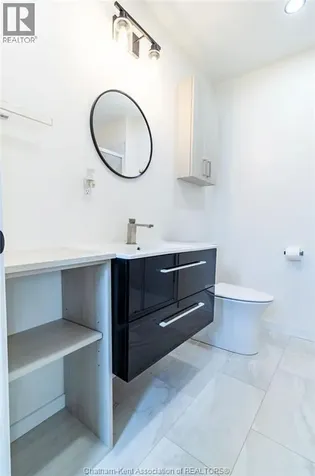 42 London Court Chatham ON N7L 4G6