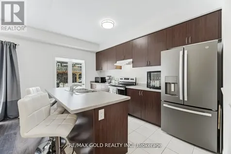 30 Hills Thistle Drive Wasaga Beach ON L9E 0J3