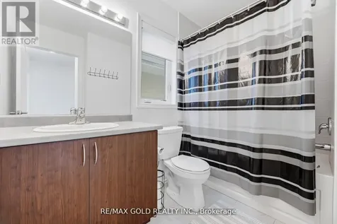 30 Hills Thistle Drive Wasaga Beach ON L9E 0J3