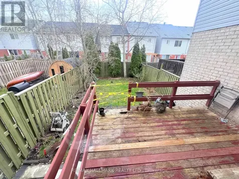 33 Lodgeway Drive Vaughan ON L6A 3S6