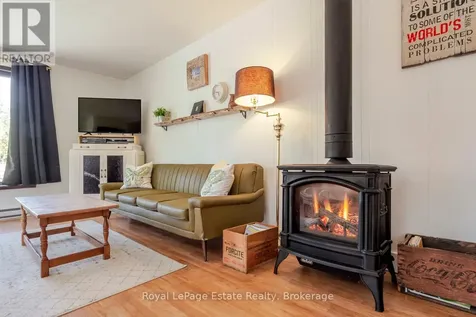 1207 Sauble Falls Road South Bruce Peninsula ON N0H 2G0