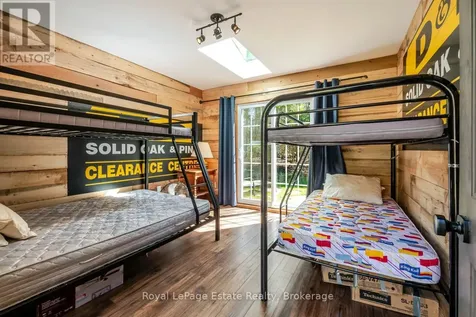 1207 Sauble Falls Road South Bruce Peninsula ON N0H 2G0