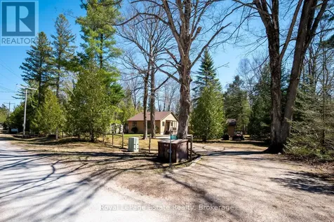 1207 Sauble Falls Road South Bruce Peninsula ON N0H 2G0