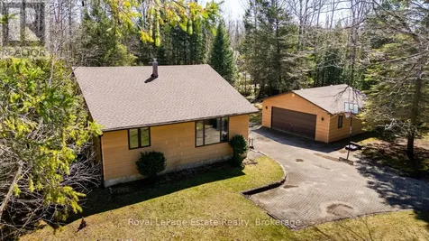 1207 Sauble Falls Road South Bruce Peninsula ON N0H 2G0