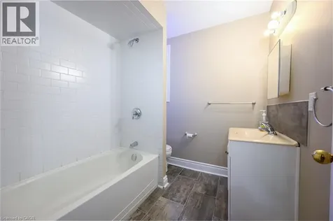 188 Wellington Street North Hamilton ON L8L 5A5