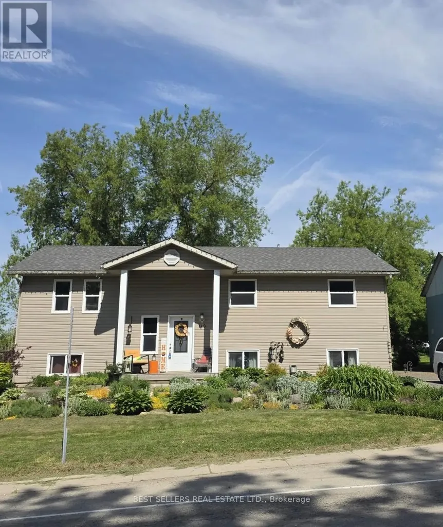 160 Elora Street West Mapleton ON N0G 2K0