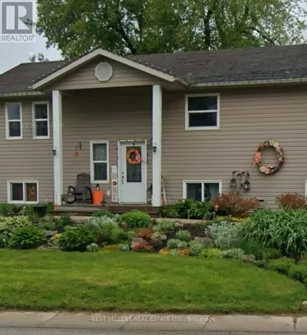 160 Elora Street West Mapleton ON N0G 2K0