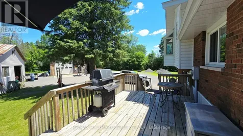 4318 Stonecrest Road Ottawa ON K0A 3M0