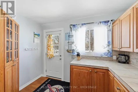 676 Laurier Boulevard Brockville ON K6V 5X8