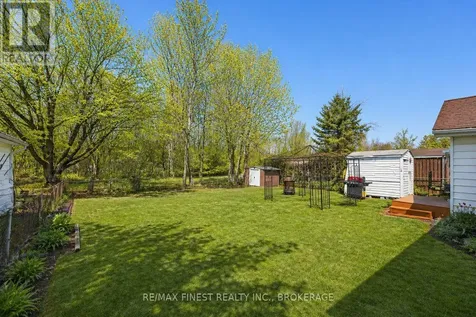 676 Laurier Boulevard Brockville ON K6V 5X8