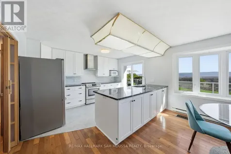122 Colonel Nicholson Lane Ottawa ON K0A 3M0