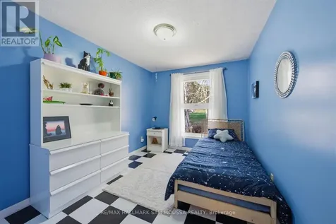 122 Colonel Nicholson Lane Ottawa ON K0A 3M0