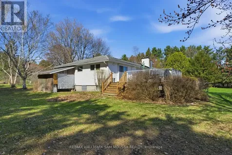 122 Colonel Nicholson Lane Ottawa ON K0A 3M0