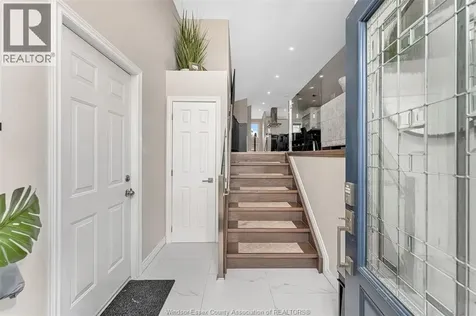 719 Helena Crescent Belle River ON N8L 0P7