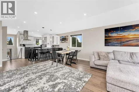 719 Helena Crescent Belle River ON N8L 0P7