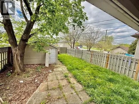 1127 Josephine Avenue Windsor ON N9B 2L6