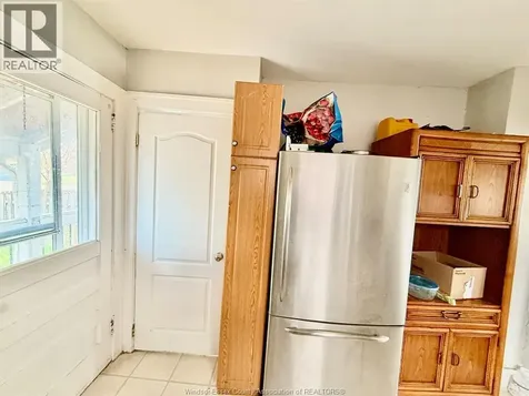 1127 Josephine Avenue Windsor ON N9B 2L6