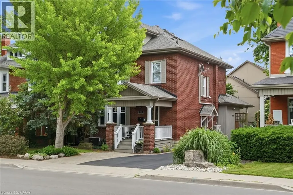 2116 Caroline Street Burlington ON L7R 1L8