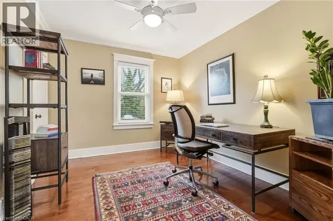 2116 Caroline Street Burlington ON L7R 1L8