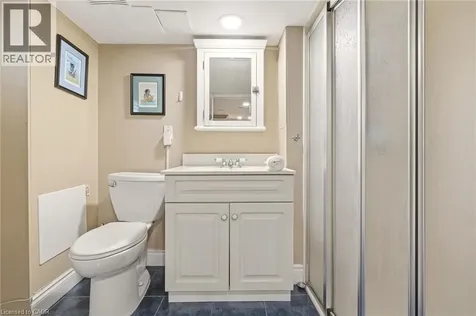 2116 Caroline Street Burlington ON L7R 1L8