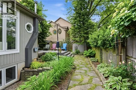 2116 Caroline Street Burlington ON L7R 1L8