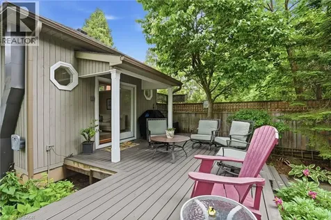 2116 Caroline Street Burlington ON L7R 1L8