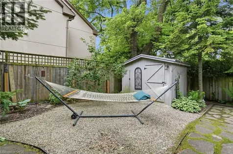 2116 Caroline Street Burlington ON L7R 1L8