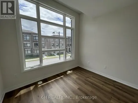41 Harold Wilson Lane Richmond Hill ON L4S 1N5