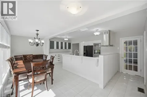 3 Donata Drive Mississauga ON L5M 1T2