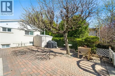 3 Donata Drive Mississauga ON L5M 1T2