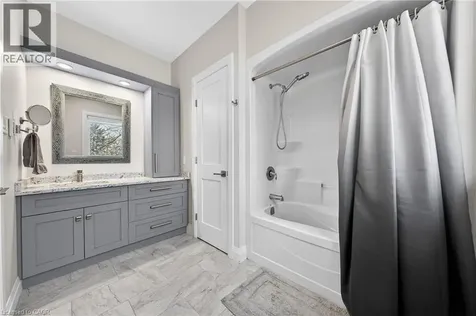 25 Macville Avenue Kitchener ON N2K 1T2