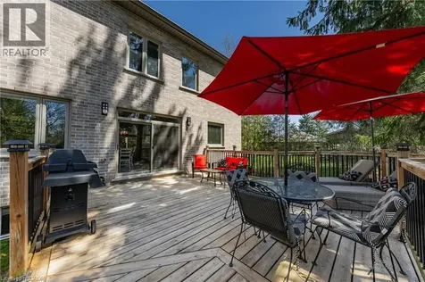 25 Macville Avenue Kitchener ON N2K 1T2
