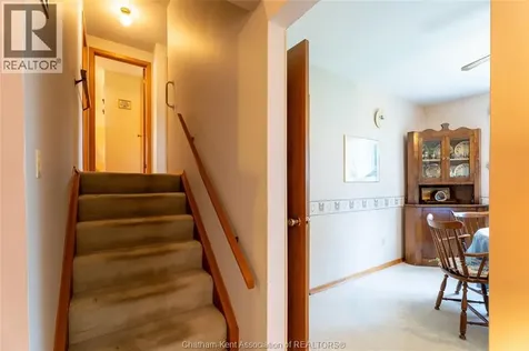 22 Pembroke Crescent Chatham ON N7L 2J4