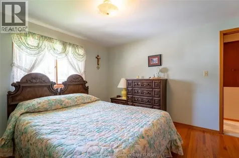 22 Pembroke Crescent Chatham ON N7L 2J4