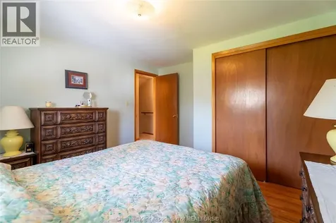 22 Pembroke Crescent Chatham ON N7L 2J4