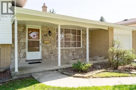 22 Pembroke Crescent Chatham ON N7L 2J4