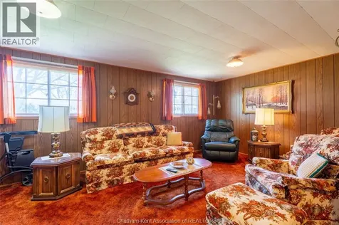 22 Pembroke Crescent Chatham ON N7L 2J4