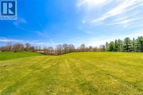 47 River Road Brantford ON N3R 0C1
