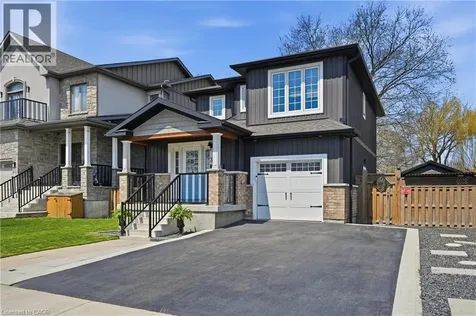 3 Rembe Avenue Hamilton ON L8H 7G5