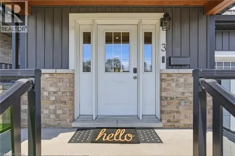 3 Rembe Avenue Hamilton ON L8H 7G5