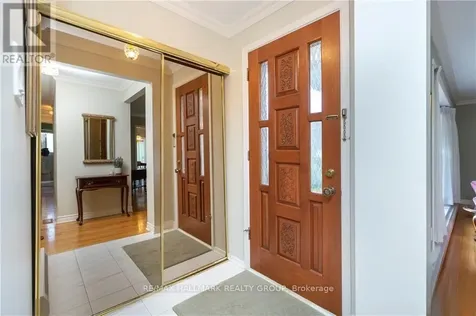 11 Jerrilynn Crescent Ottawa ON K2J 1H3
