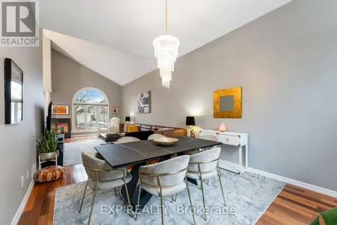 3 Nakota Way Ottawa ON K2J 4E9