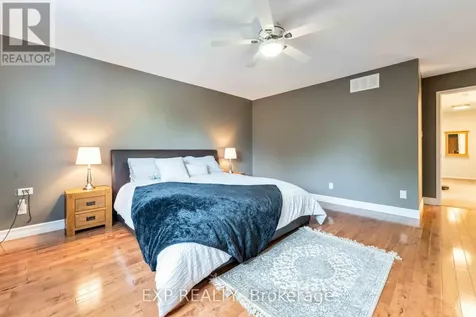 3 Nakota Way Ottawa ON K2J 4E9