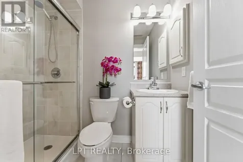 755 Beauparc Private Ottawa ON K1J 0B5