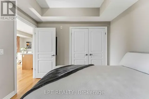 755 Beauparc Private Ottawa ON K1J 0B5