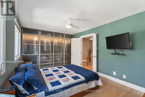 142 College Circle Ottawa ON K1K 4S1