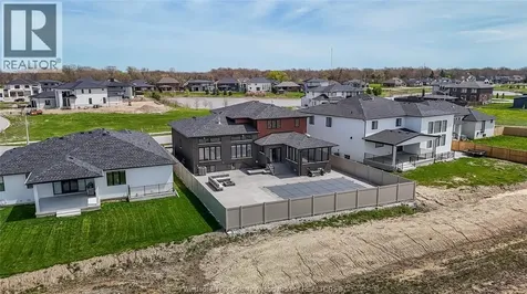 9 Cypress Pointe Leamington ON N8H 0C7