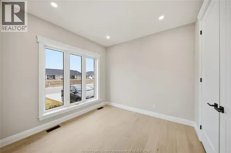 440 Caserta Crescent Lakeshore ON N0R 1A0